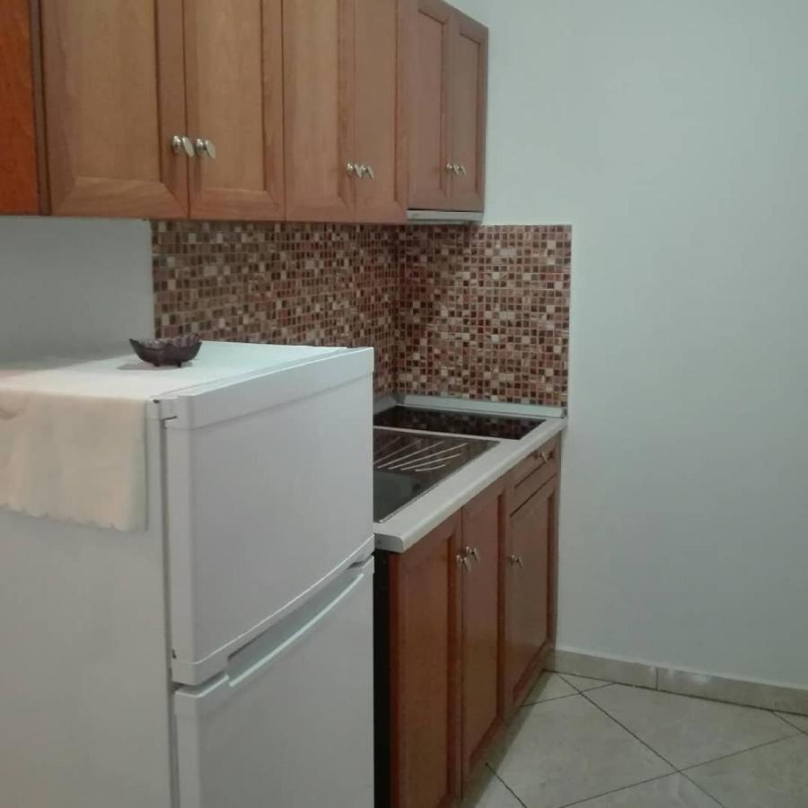 Balkan House Potos Bagian luar foto