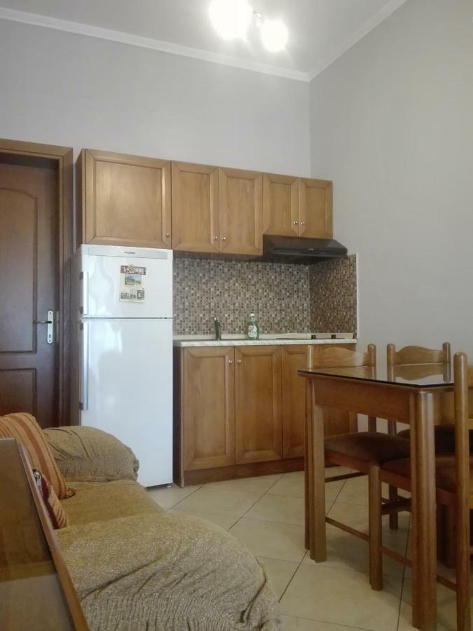 Balkan House Potos Bagian luar foto
